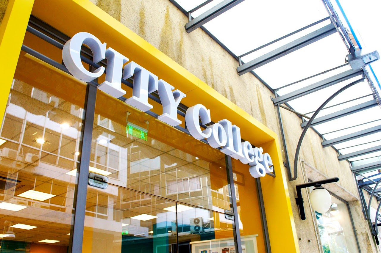 CITY College, University of York Europe Campus, България, Гърция
