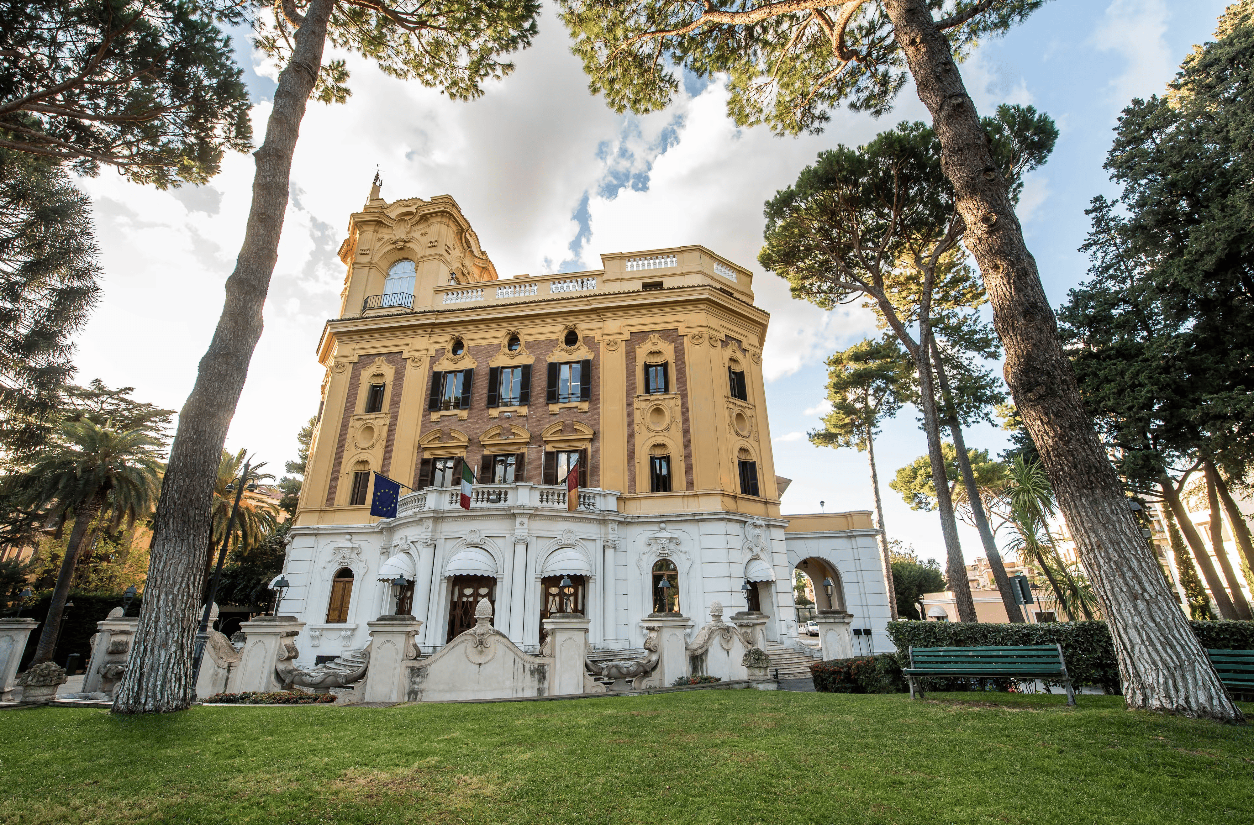 Luiss University, Италия
