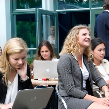 Online Ден на отворените врати в Hotel Management School Maastricht